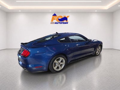 2022 Ford Mustang EcoBoost