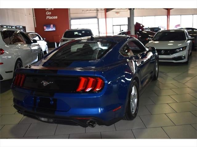 2022 Ford Mustang EcoBoost