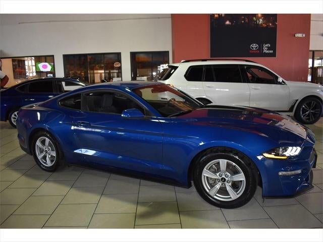 2022 Ford Mustang EcoBoost