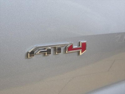 2024 GMC Acadia AT4