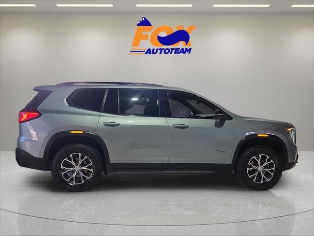 2024 GMC Acadia AT4