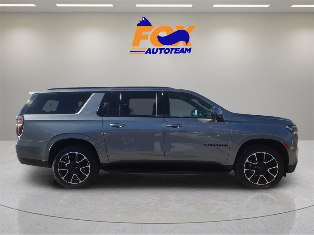 2022 Chevrolet Suburban RST