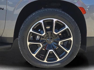 2022 Chevrolet Suburban RST