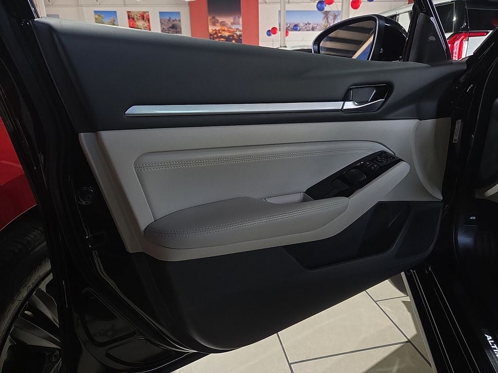 2023 Nissan Altima 2.5 SL