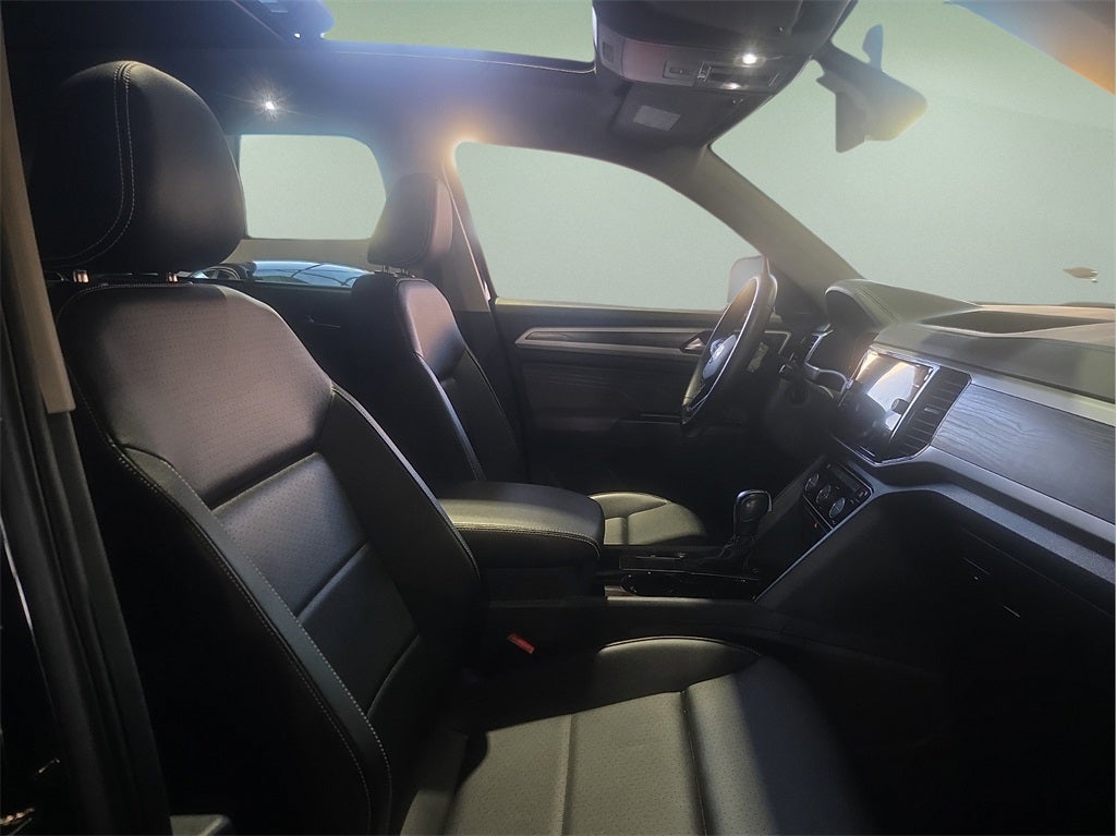 2023 Volkswagen Atlas 2.0T SE w/Technology