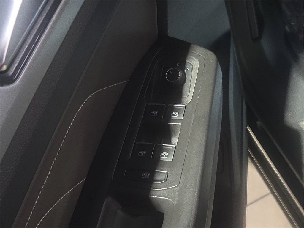 2023 Volkswagen Atlas 2.0T SE w/Technology