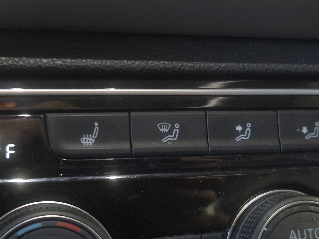 2023 Volkswagen Atlas 2.0T SE w/Technology