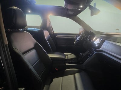 2023 Volkswagen Atlas 2.0T SE w/Technology