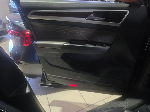 2023 Volkswagen Atlas 2.0T SE w/Technology