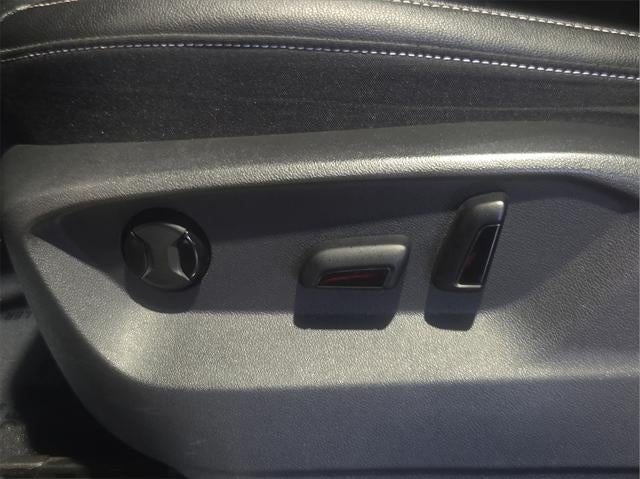 2023 Volkswagen Atlas 2.0T SE w/Technology