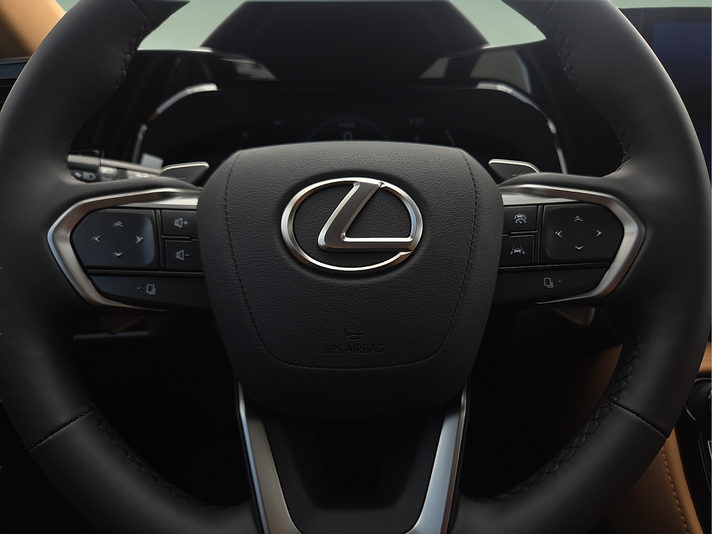 2026 Lexus NX 350h Premium