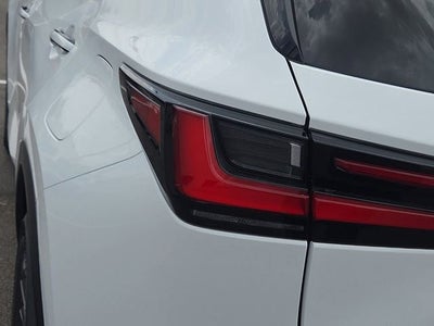 2026 Lexus NX 350h PREMIUM