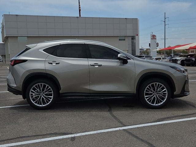 2026 Lexus NX 350h LUXURY AWD