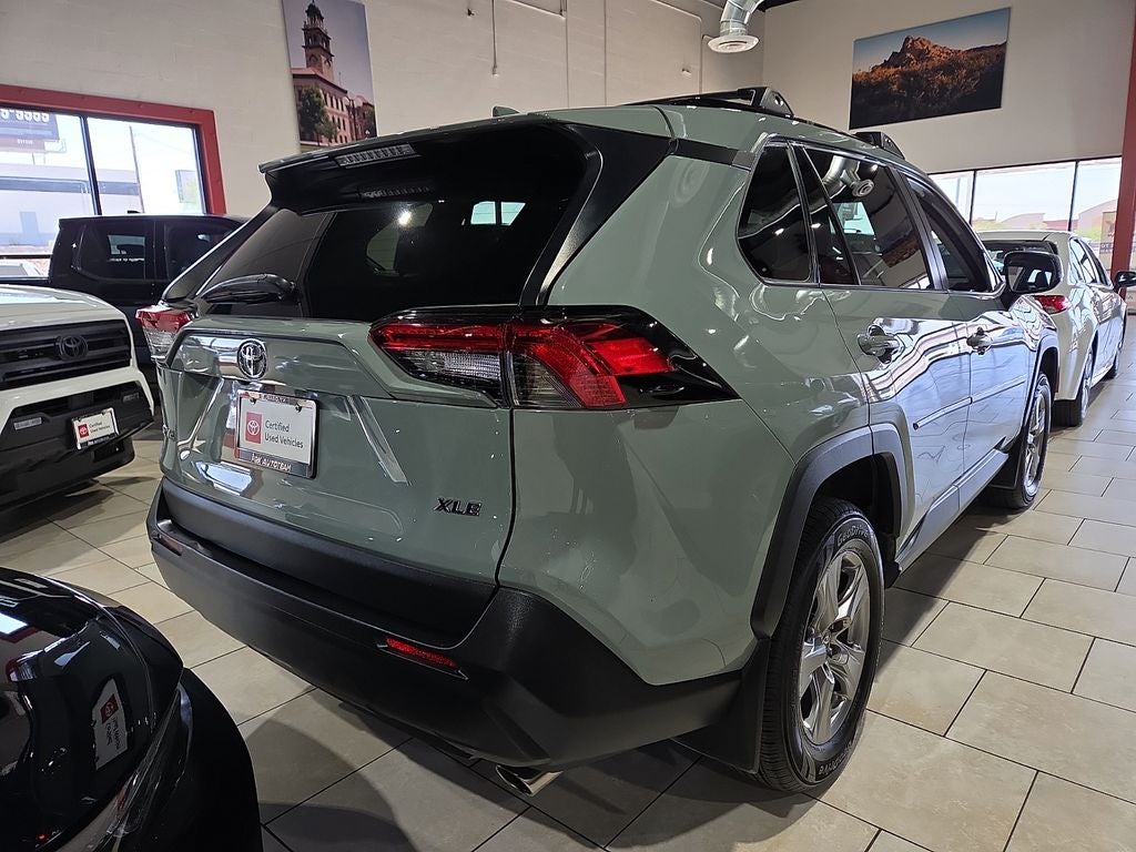 2023 Toyota RAV4 XLE