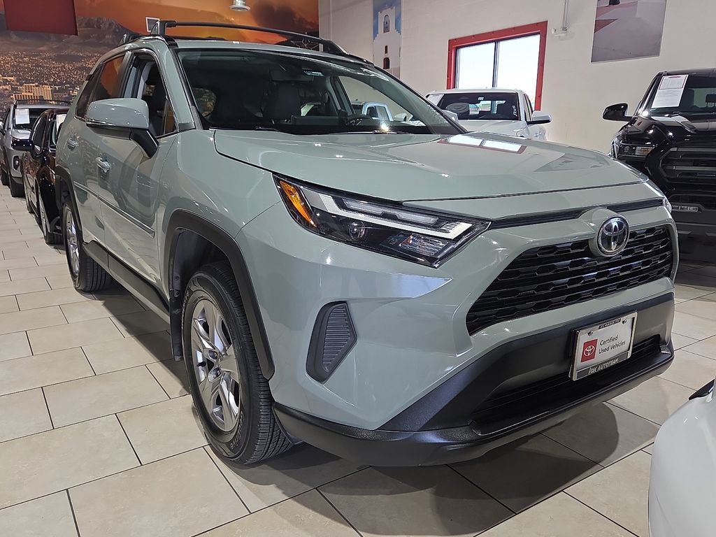 2023 Toyota RAV4 XLE