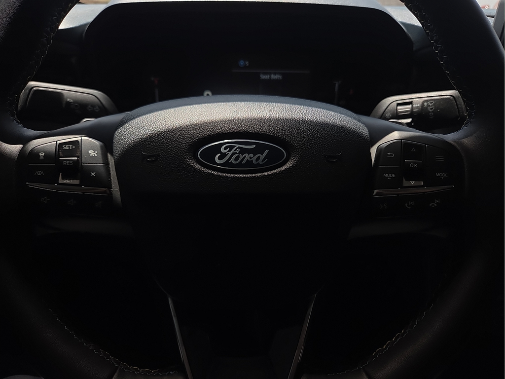 2025 Ford Maverick Lobo High