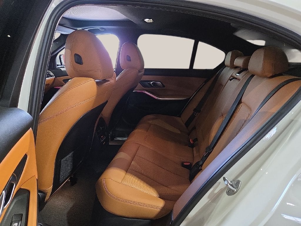 2023 BMW 3 Series 330i