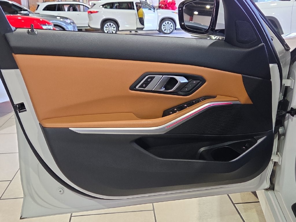 2023 BMW 3 Series 330i