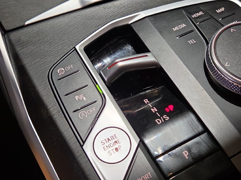 2023 BMW 3 Series 330i