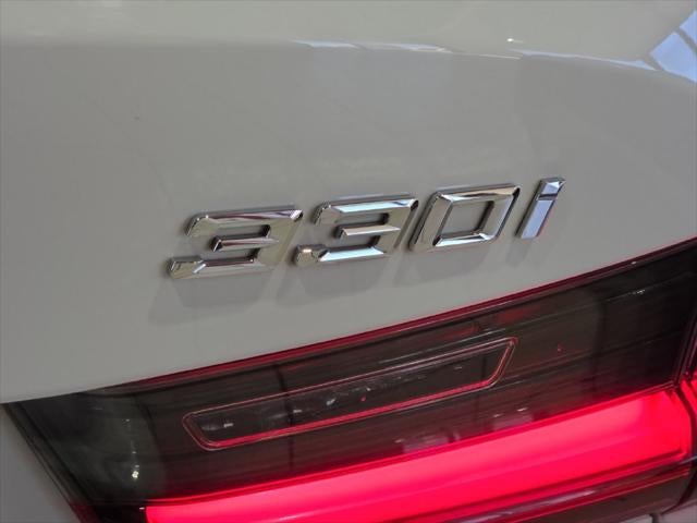 2023 BMW 3 Series 330i