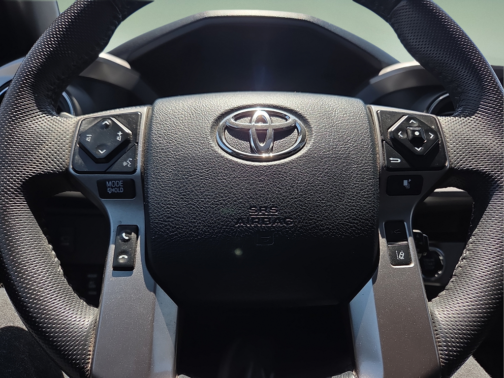 2023 Toyota Tacoma Limited V6