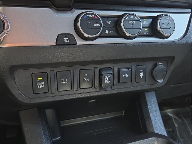 2023 Toyota Tacoma Limited V6