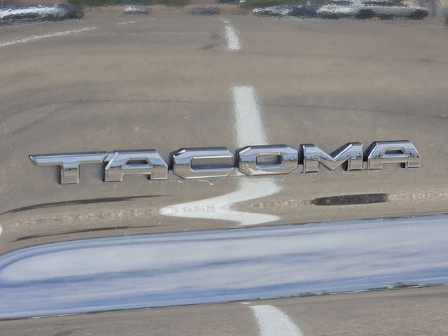 2023 Toyota Tacoma Limited V6