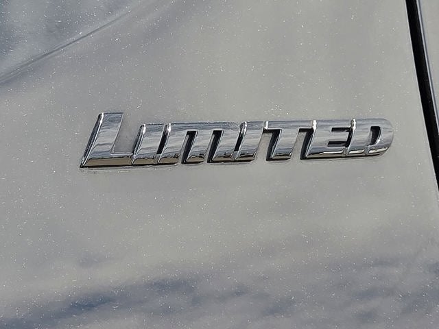 2023 Toyota Tacoma Limited V6