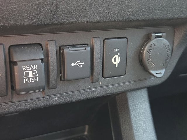 2023 Toyota Tacoma Limited V6