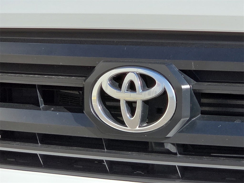 2025 Toyota Tacoma SR