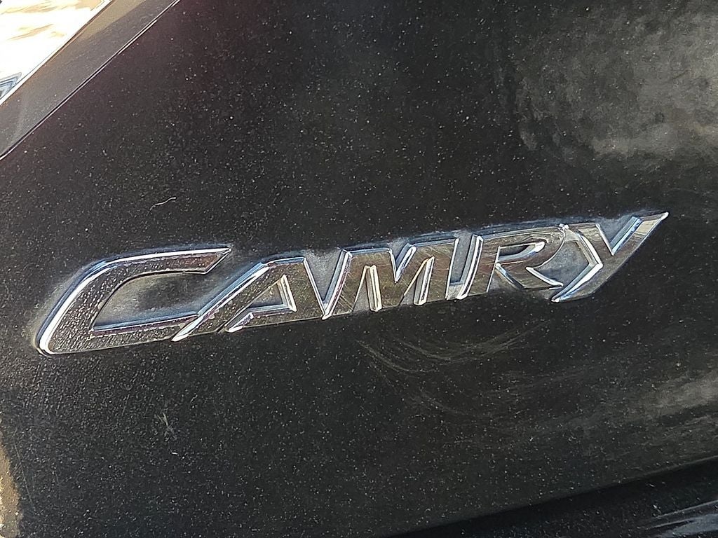 2017 Toyota Camry Hybrid XLE