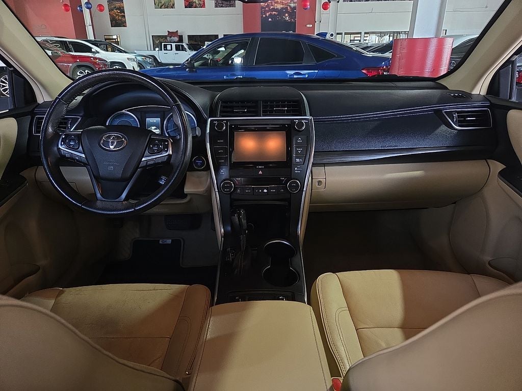 2017 Toyota Camry Hybrid XLE