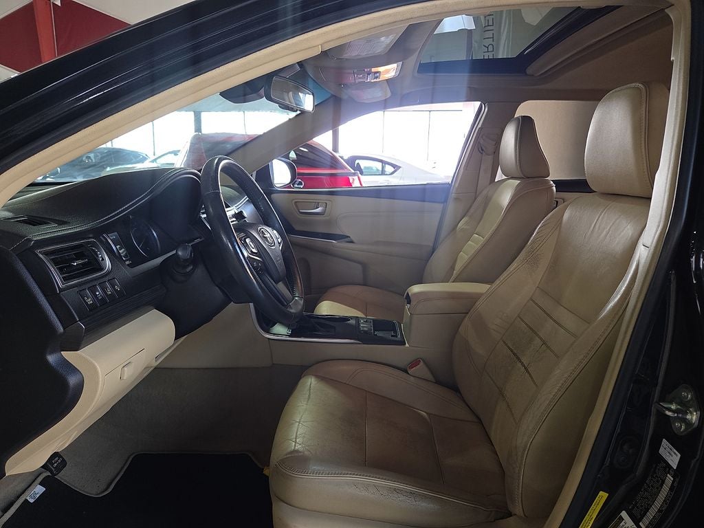 2017 Toyota Camry Hybrid XLE