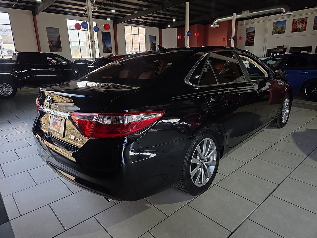 2017 Toyota Camry Hybrid XLE