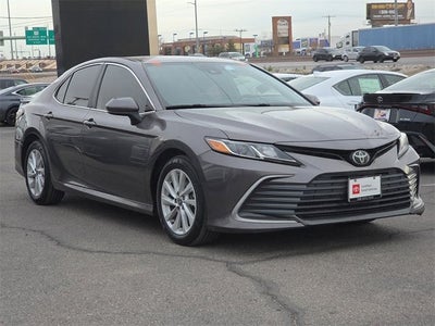 2022 Toyota Camry LE