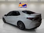 2022 Toyota Camry Hybrid XLE