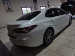 2022 Toyota Camry Hybrid XLE