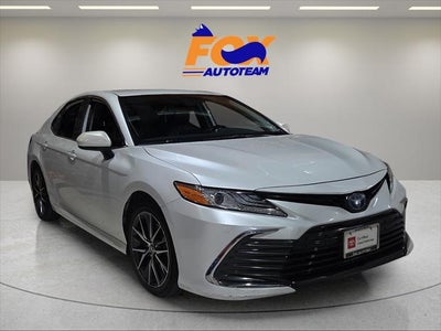 2022 Toyota Camry Hybrid XLE