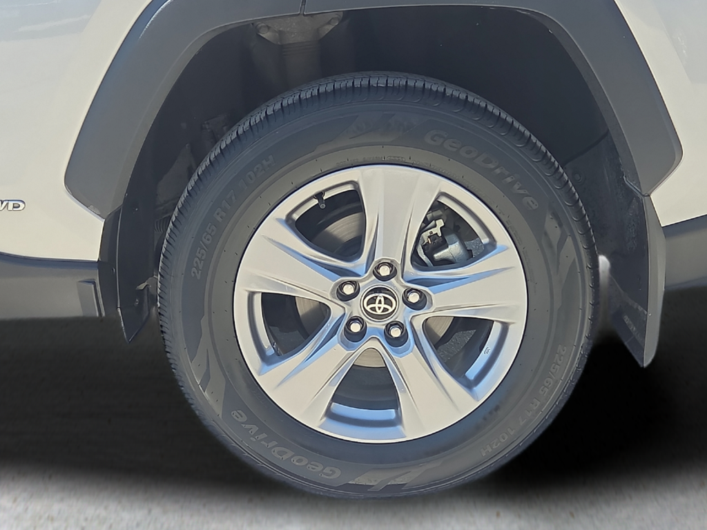 2023 Toyota RAV4 Hybrid XLE