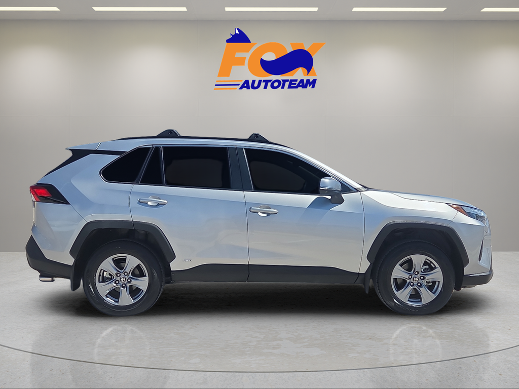 2023 Toyota RAV4 Hybrid XLE