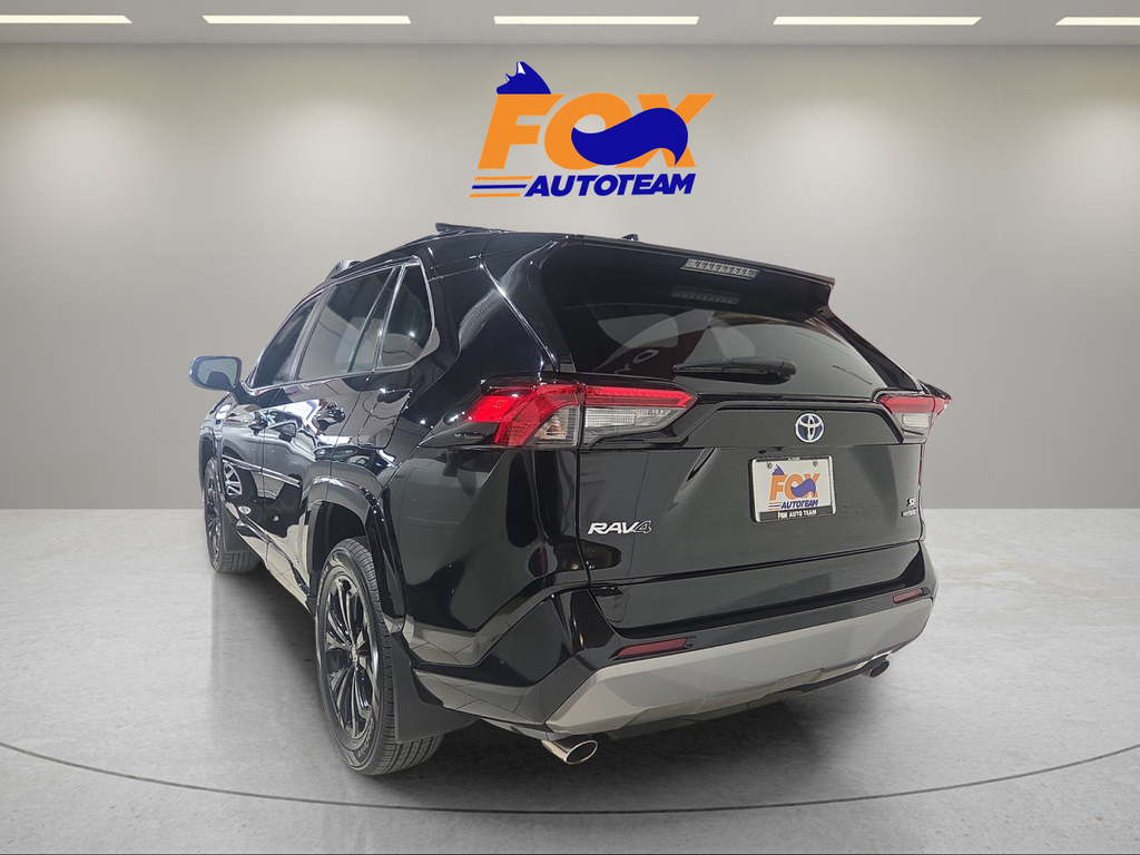 2024 Toyota RAV4 Hybrid SE