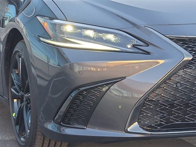 2025 Lexus ES 350 F SPORT DESIGN