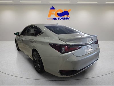 2021 Lexus ES 300h Ultra Luxury