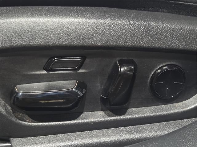 2021 Lexus ES 300h Ultra Luxury