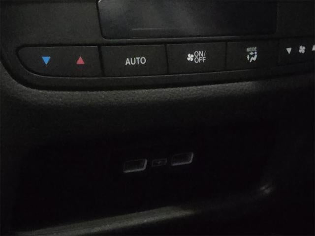 2023 Honda Pilot EX-L 8 Passenger