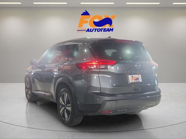 2024 Nissan Rogue SL