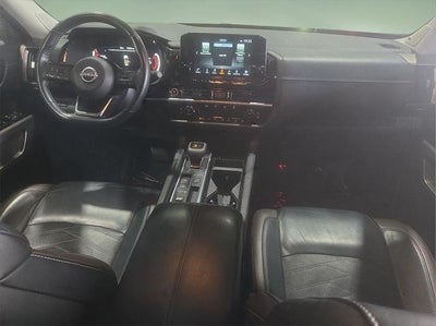 2022 Nissan Pathfinder Platinum