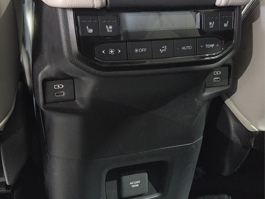 2025 Toyota Grand Highlander Platinum