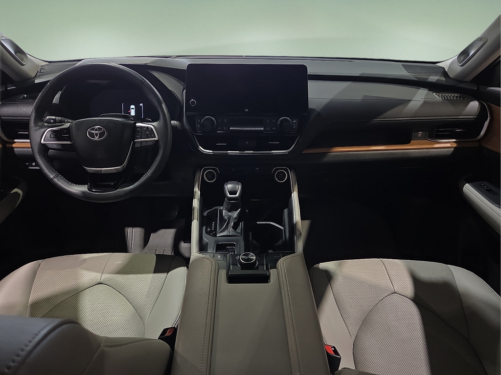 2025 Toyota Grand Highlander Platinum