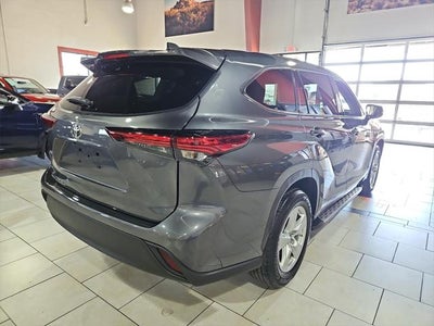 2022 Toyota Highlander L